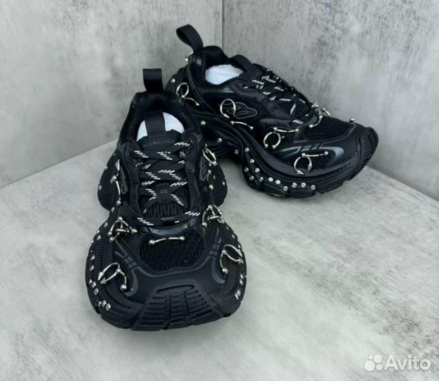 Balenciaga 10XL Sneaker Pierced 35-45
