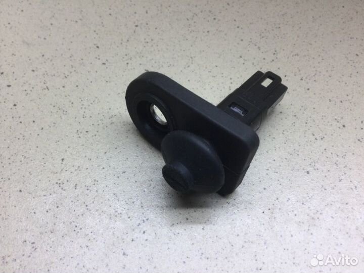 Выключатель концевой Hyundai Elantra AD G4FG 2019