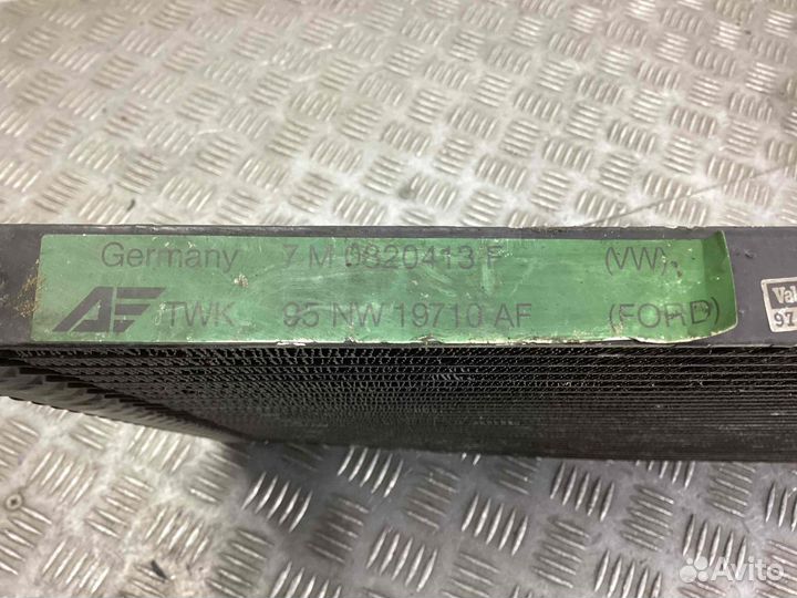 Радиатор кондиционера (конденсер) Volkswagen Sharan