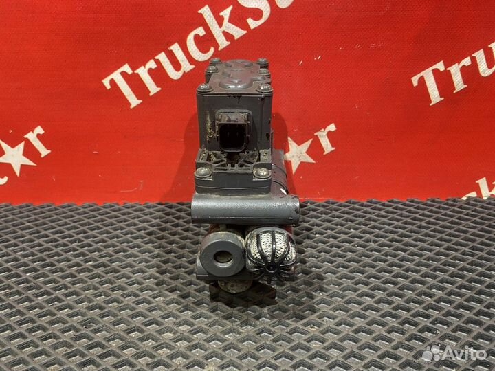 Кран уровня пола главный 2018г