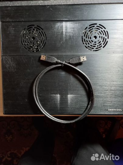 Охлаждающая подставка для ноутбука