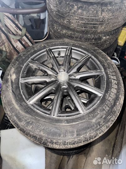 Колеса летние r14