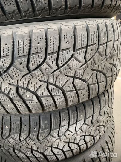 Bridgestone Blizzak Spike-02 265/60 R18 114K