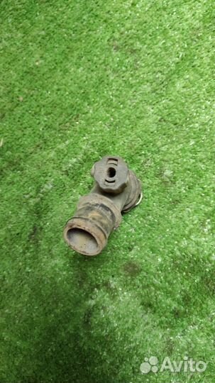 Отвод быстросъём основного радиатора Skoda Vw