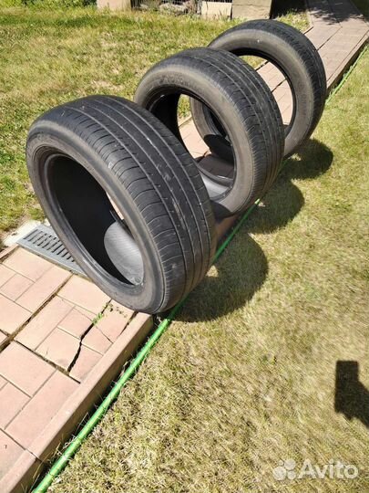 Yokohama dB Decibel E70 215/55 R17