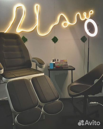 Косметологическое кресло