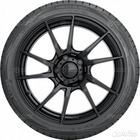 Nokian Tyres Hakka Black 2 245/35 R21 96Y