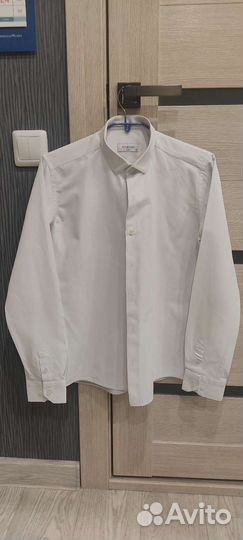 Рубашка белая на мальчика в школу 158-164