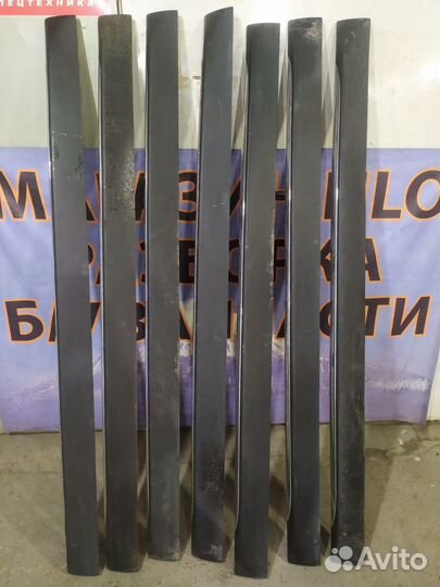 Peugeot 3008 накладка порога левая с хромом