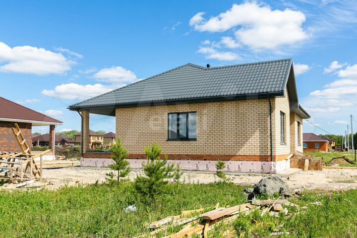 Дом 131 м² на участке 7,9 сот.