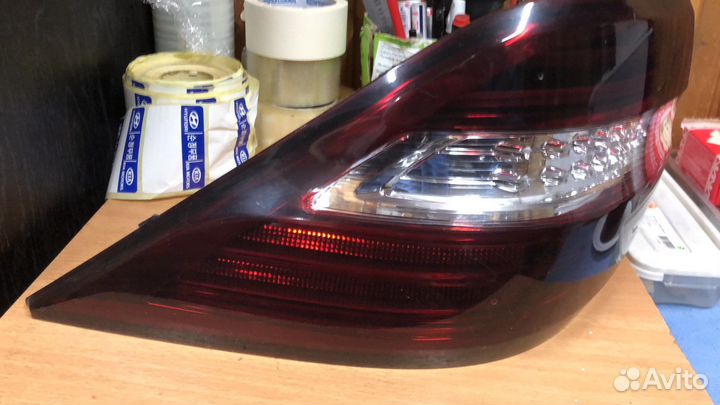 Фонарь левый внешний Mercedes ML w166