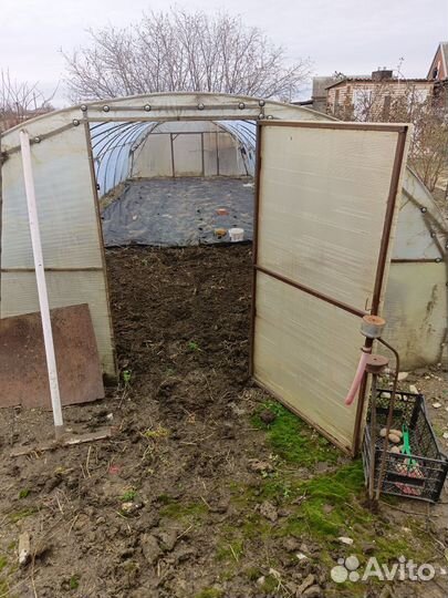 Теплицы и парники