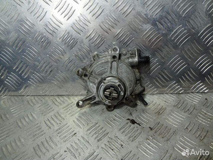 Вакуумный насос Мерседес