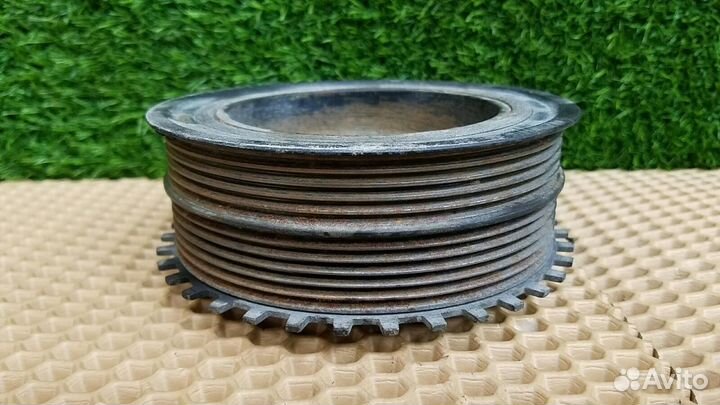 Шкив коленвала Ford Focus 2 qqdb 1.8Л