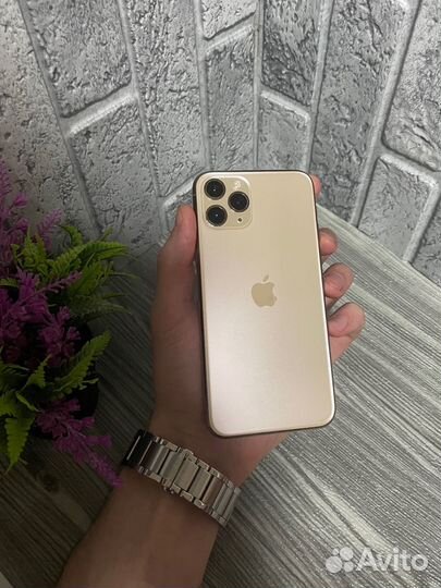 Телефон iPhone 11 pro Gold