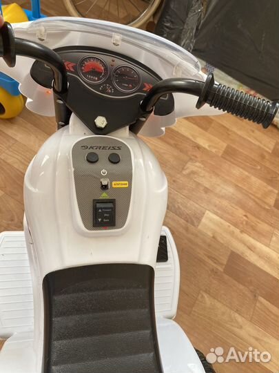 Детские мотоцикл и машинка (бронь)