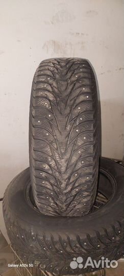 Yokohama Ice Guard IG35 215/60 R16