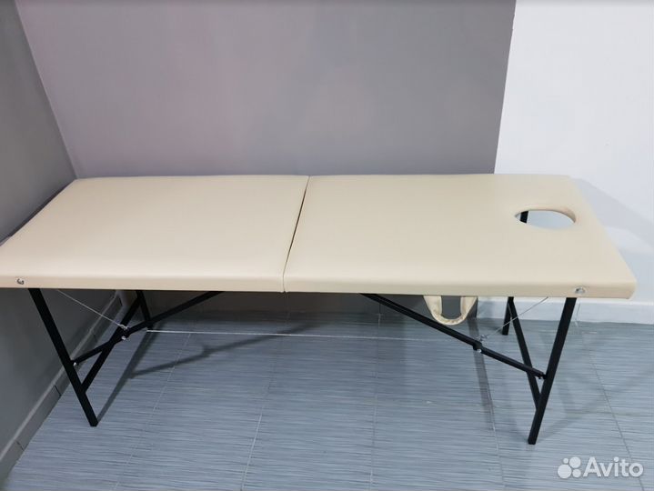 Кушетка с вырезом