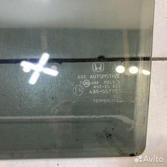 Стекло двери задней левой Honda CR-V 4 RM4