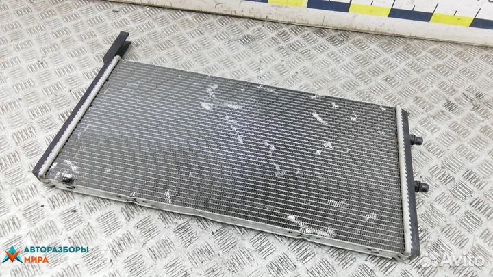 Радиатор (основной) BMW 5 F07/F10/F11 2011