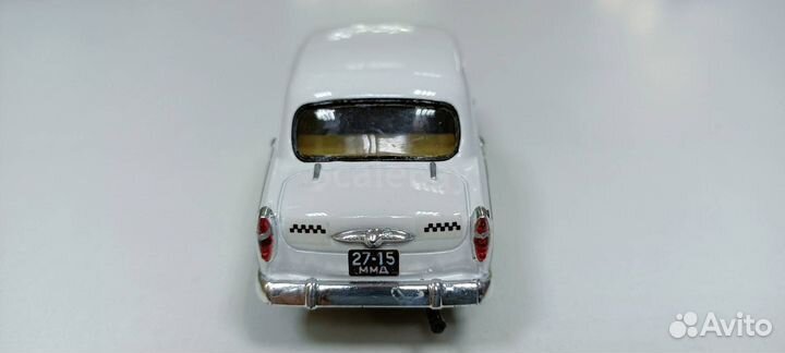 Москвич 403 1-43 автолегенды 32(гос.номера такси)