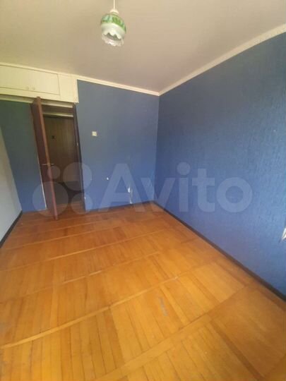 2-к. квартира, 52 м², 3/5 эт.