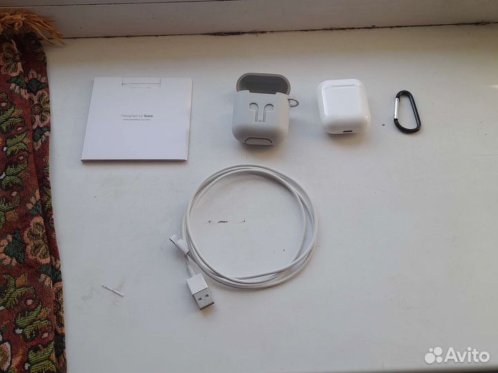 Беспроводные наушники новые