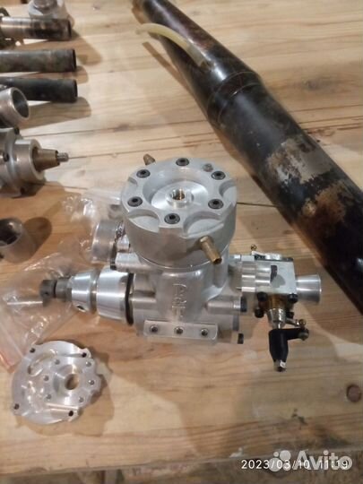 Продам модельные моторы