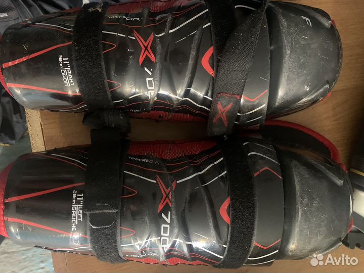 Щитки хоккейные детские 11