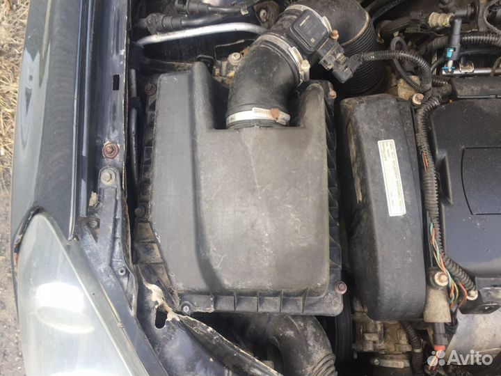 Корпус воздушного фильтра Opel Astra H купэ астра