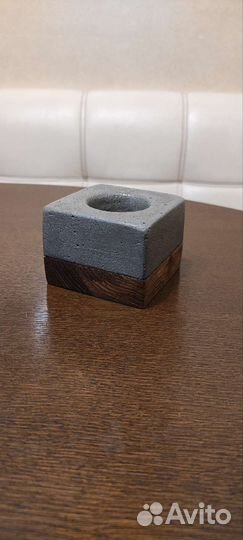 Подсвечник бетон и дерево