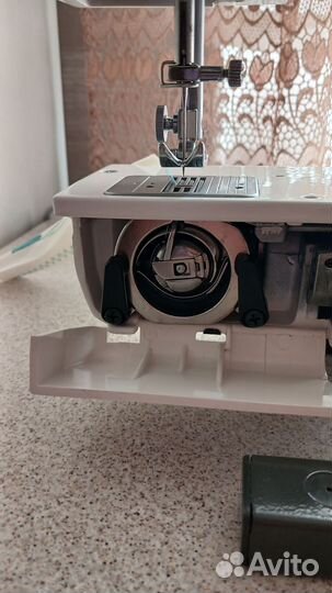 Швейная машинка Brother VX 880 новая