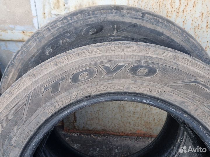 Toyo Proxes CF2 205/60 R16 92V
