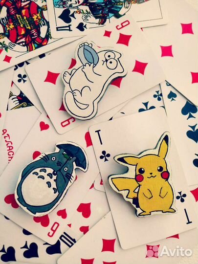 Значки из дерева