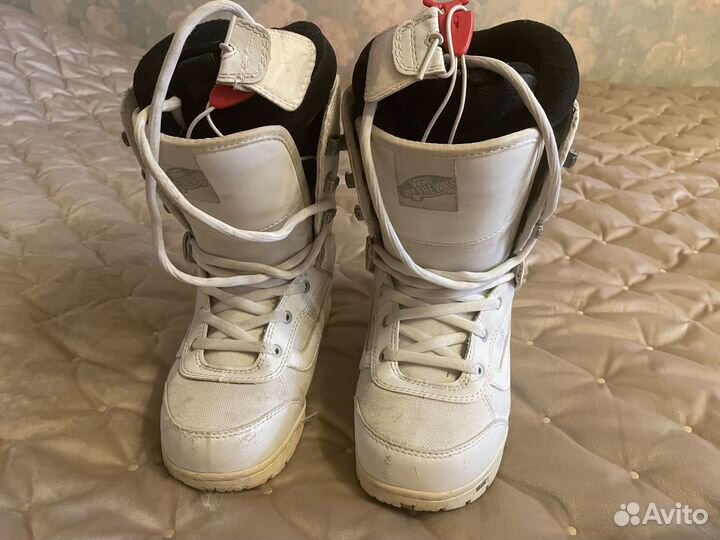 Сноубордические ботинки Vans Mantra 23 см (36разм)