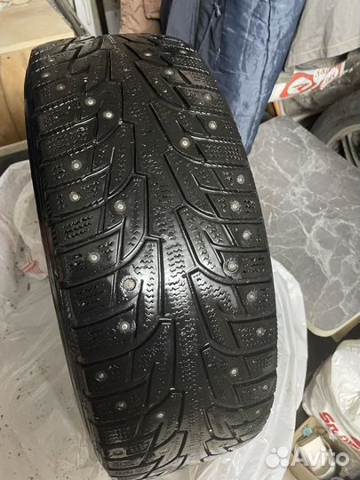 Hankook Winter I'Pike 215/60 R16