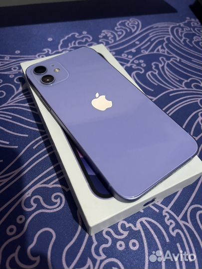 iPhone 12, 64 ГБ
