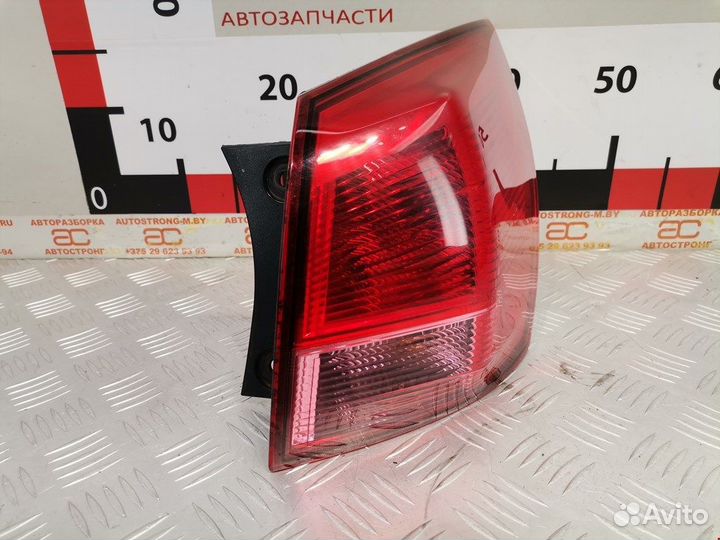 Фонарь задний для Nissan Qashqai+2 26550EY00A