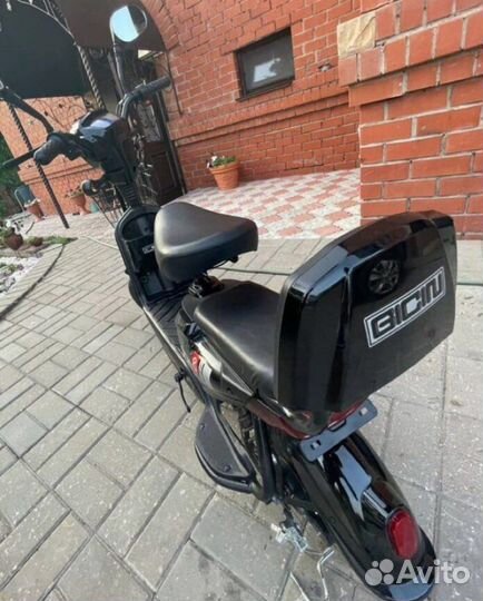 Самокат взрослый электрический