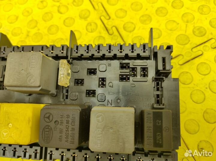 Блок предохранителей Mercedes-Benz W246 M270.910