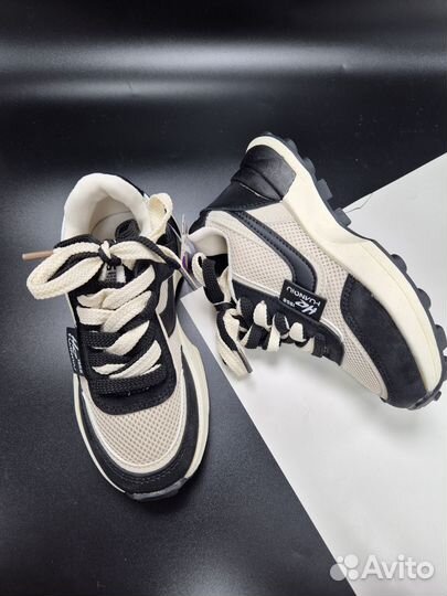 Кроссовки размеры с 32 по 37