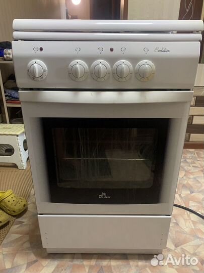 Плита электрическая DeLuxe Evolution