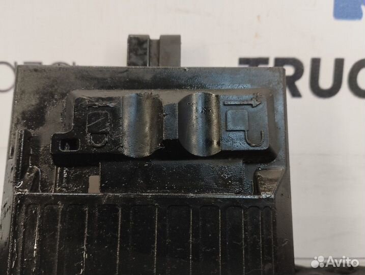 81521066070 Крышка модулятора EBS