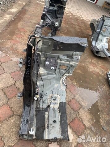 Четверть передняя левая Митсубиси Аутлендер 3 GF