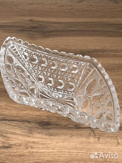 Хрустальная ваза конфетница