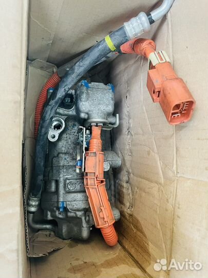 Компрессор кондиционера honda vezel