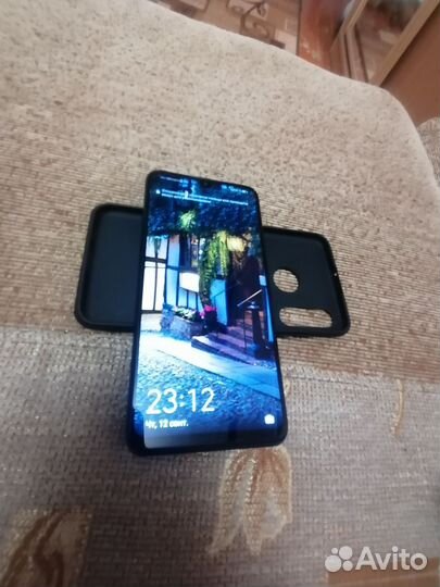 HONOR 20 Lite (Global), 4/128 ГБ