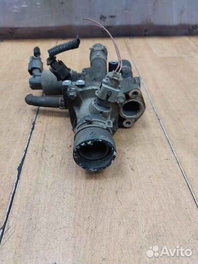 Термостат Opel Zafira B Z16XEP 2007