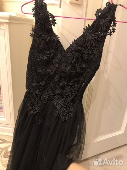 Платье вечернее