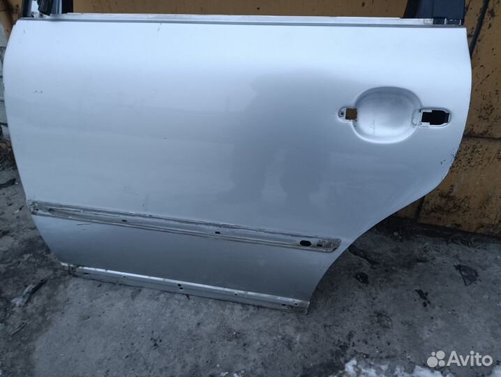Дверь задняя левая Volkswagen Passat B5+